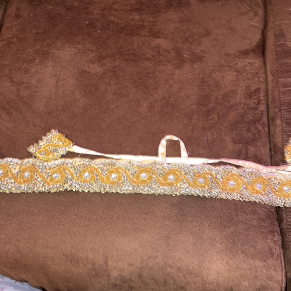 Cache cloth jeweled belt - Picture 3 of 4